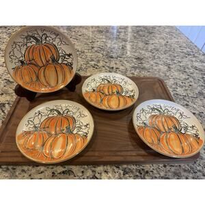 IN HOMESTYLEZ HARVEST COLLECTION PUMPKIN APPETIZER PLATES Set Of 4 Fall